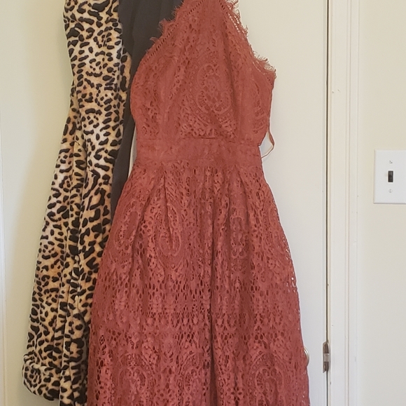 COPY - ASOS party dress - Picture 2 of 3